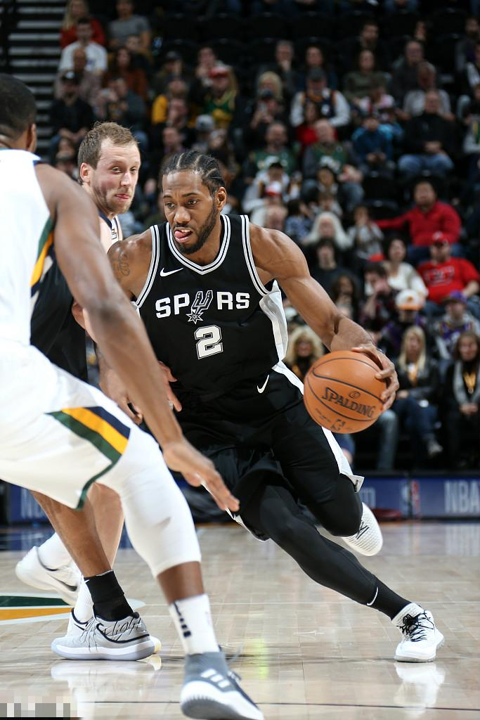 华体会网址-关于马刺横扫热火B队，费沃斯关键制胜的信息